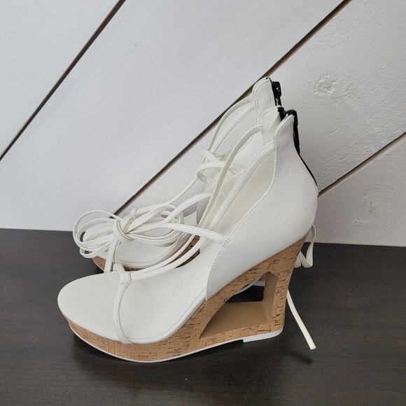 NEW AAJ By Aminah Nina Lace-Up Architectural Wedge White 8M Sandals - Picture 3 of 10